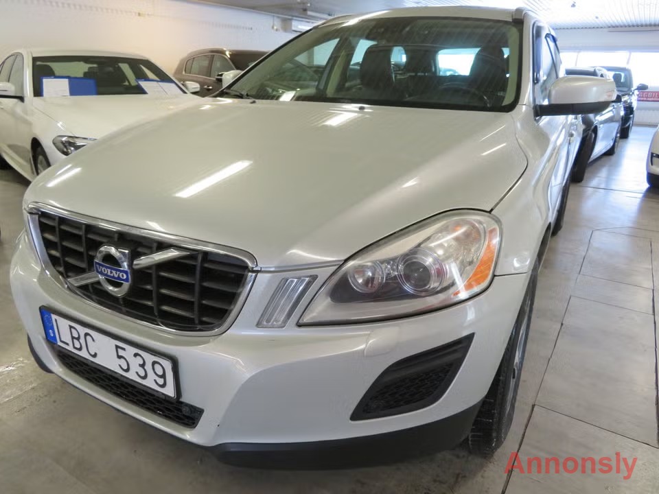 Volvo XC60 D3 Summum Euro 5 Dragkrok Nyservad – bild 6