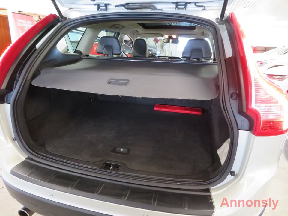 Volvo XC60 D3 Summum Euro 5 Dragkrok Nyservad – bild 15