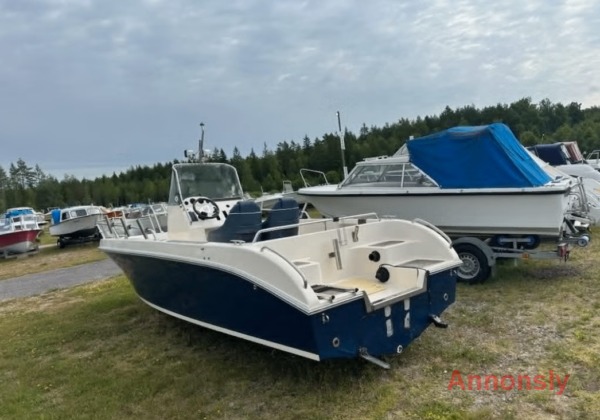 Arkipelag 20, Stor styrpulpet – bild 2