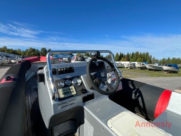 Ribtec Ltd – 2002 – NY Hyundai Seasall 170 hk – bild 5