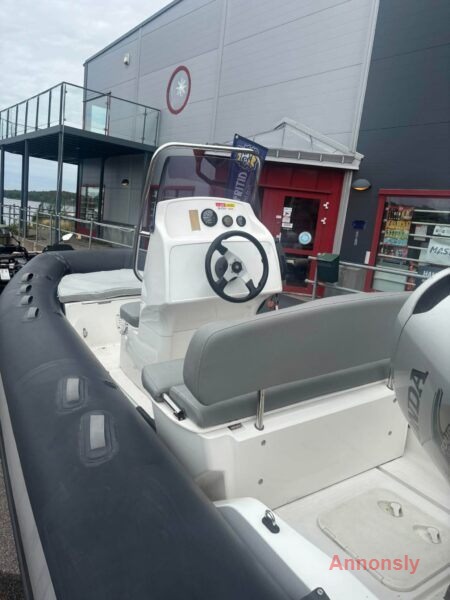 Grand S520 Ribb + Honda 60 hk – bild 2