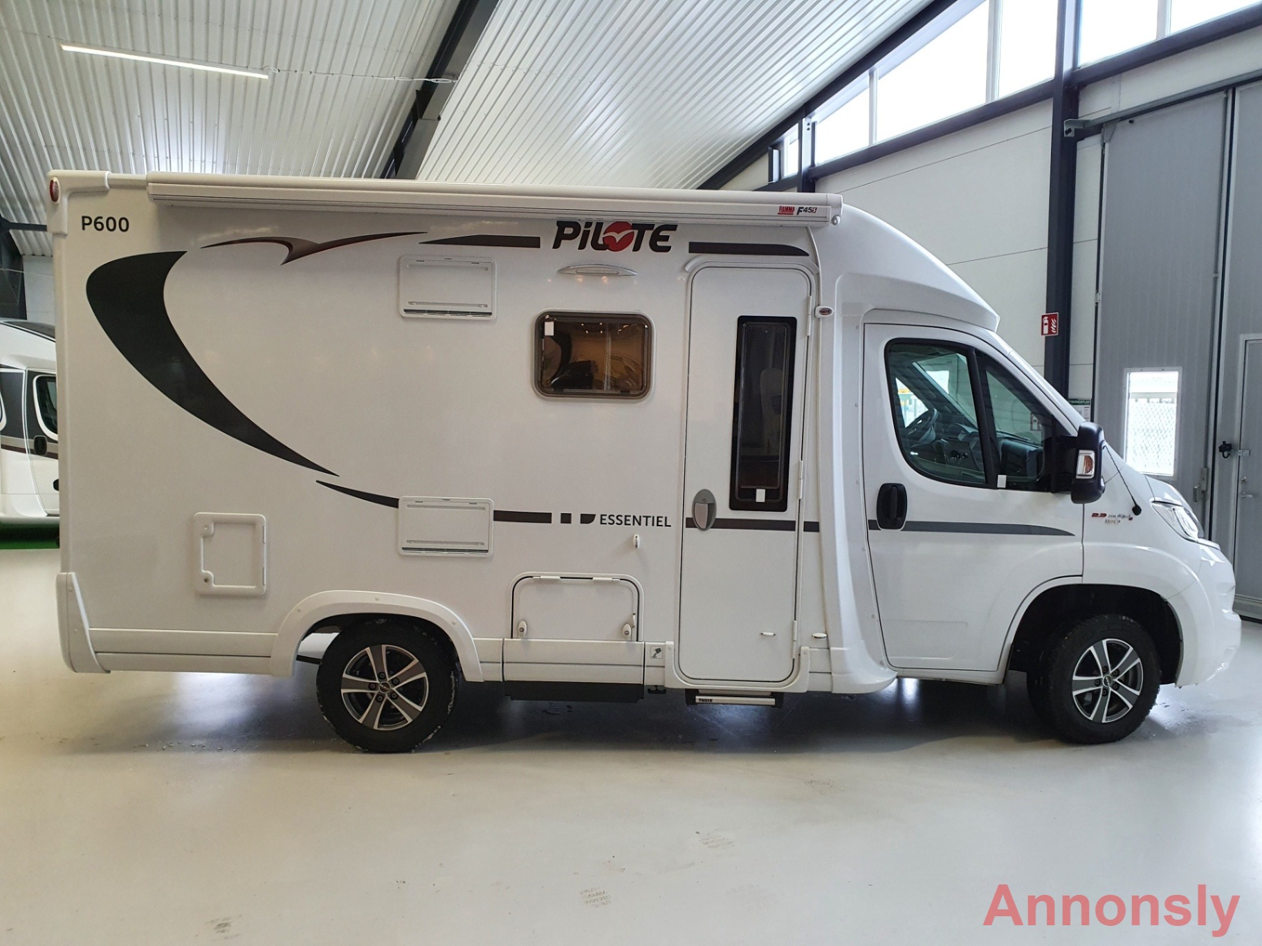 Pilote P600 Essentiel -2018  3500Kg / Under 6meter – bild 5