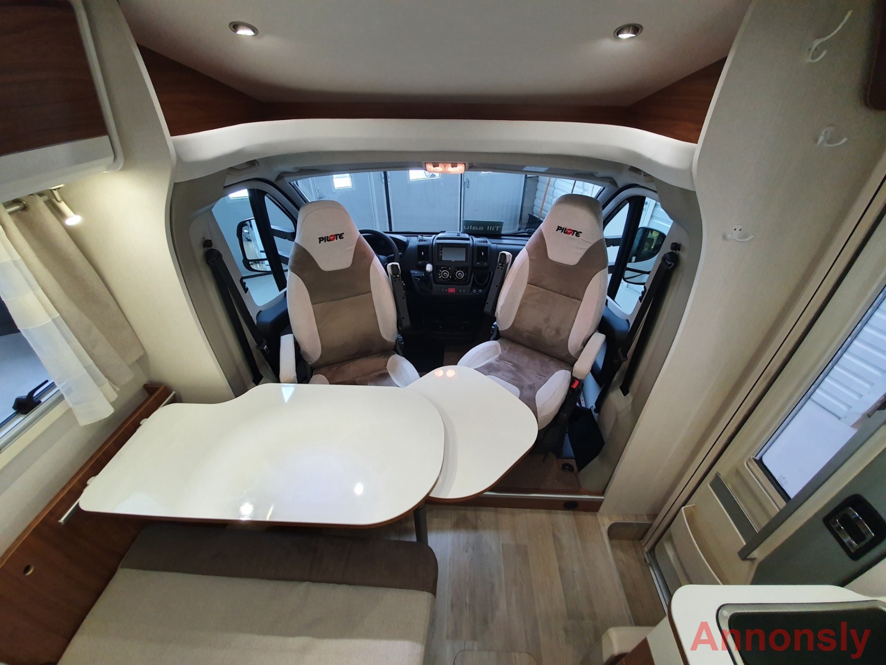 Pilote P600 Essentiel -2018  3500Kg / Under 6meter – bild 8