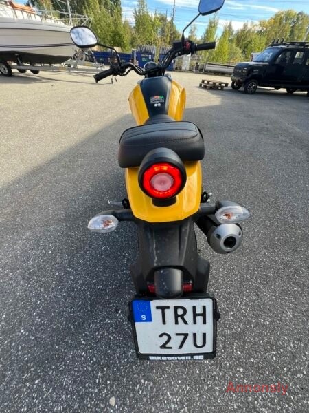 YAMAHA XSR125 -21 – bild 4