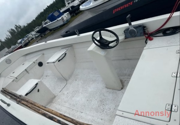 Crescent 465 & Yamaha Autolube 30 hk 2-takt, elstart – bild 3