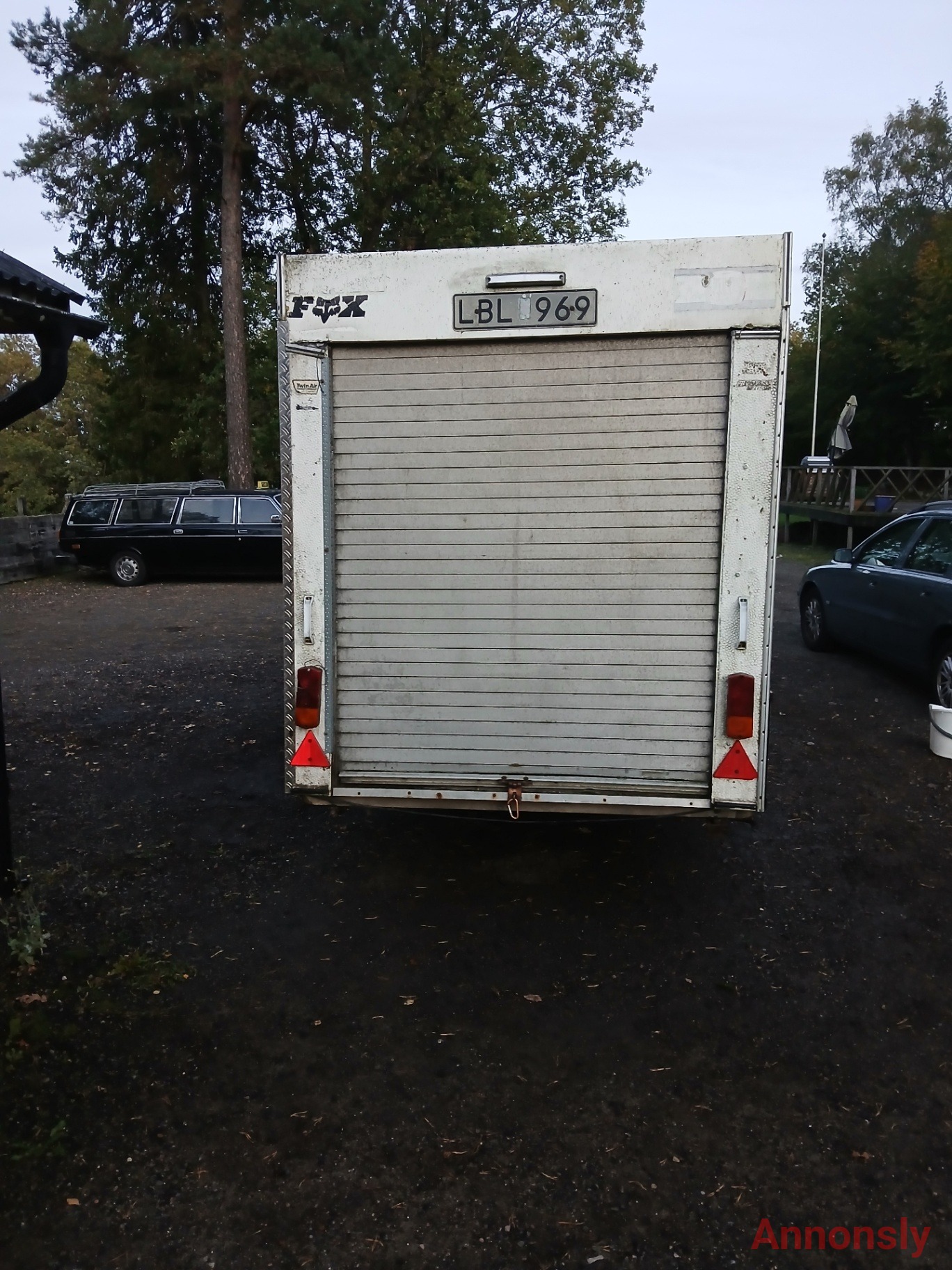 Stor 1100 kg skåpsläp – bild 3