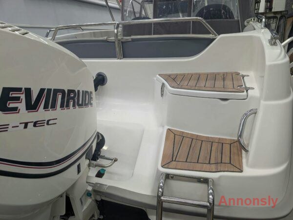 HR 630 WA & Evinrude E-tec 150 HK -2012 – bild 15
