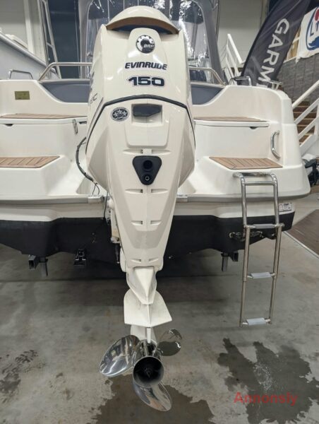 HR 630 WA & Evinrude E-tec 150 HK -2012 – bild 16