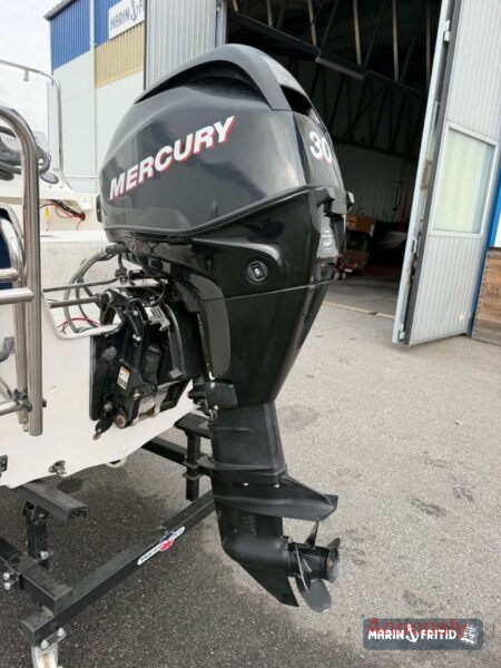 Beg. Crescent Winner 450 -08 & Mercury 30 hk 4-takt -10 – bild 6