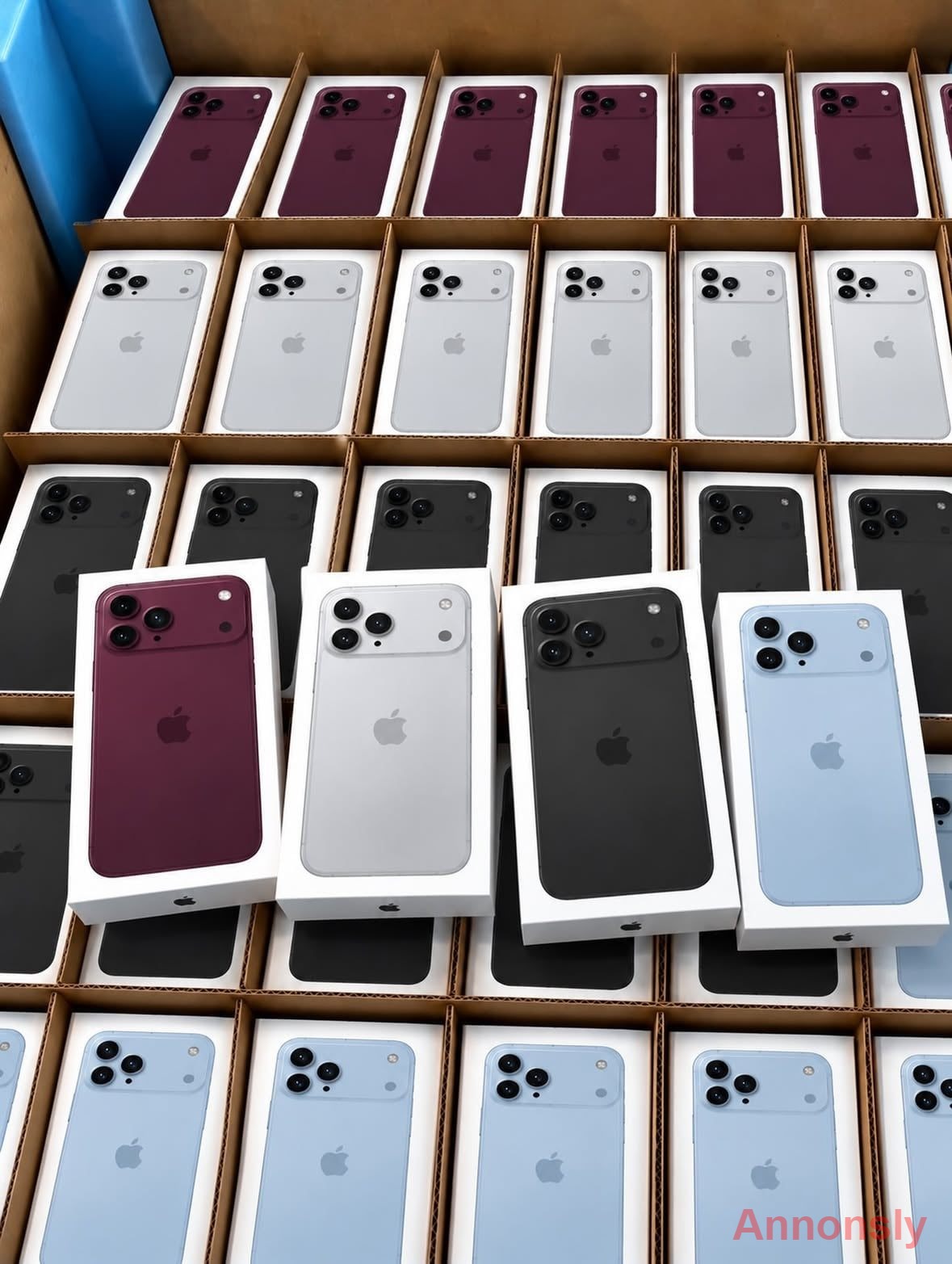 www.wholesaletechz.com nya, iPhone 18 Pro Max, iPhone 18 Pro, iPhone Duo, PS5 Pro, PS5, Samsung