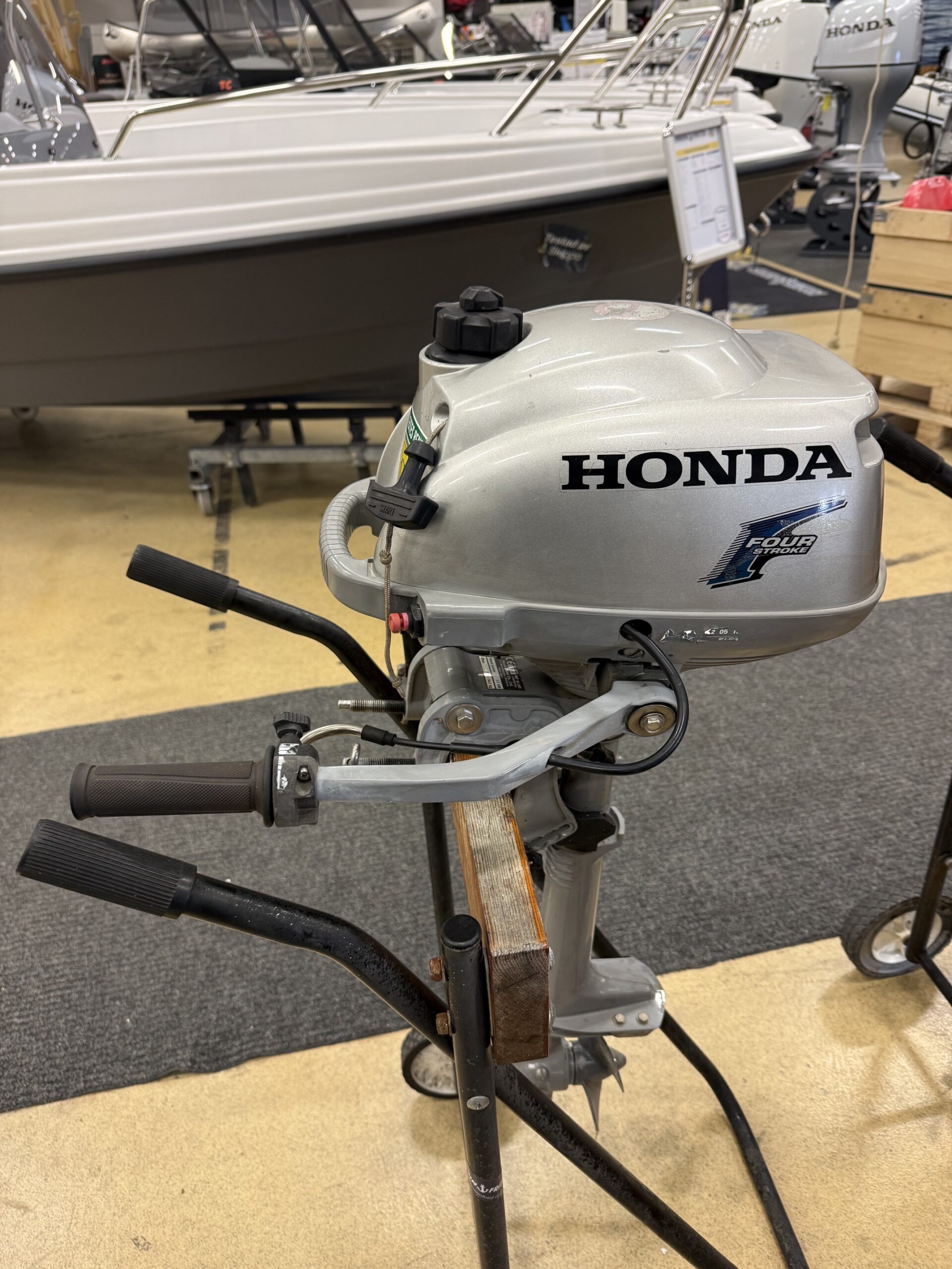 Honda 2.3 HK (2007) 4-takt – bild 2