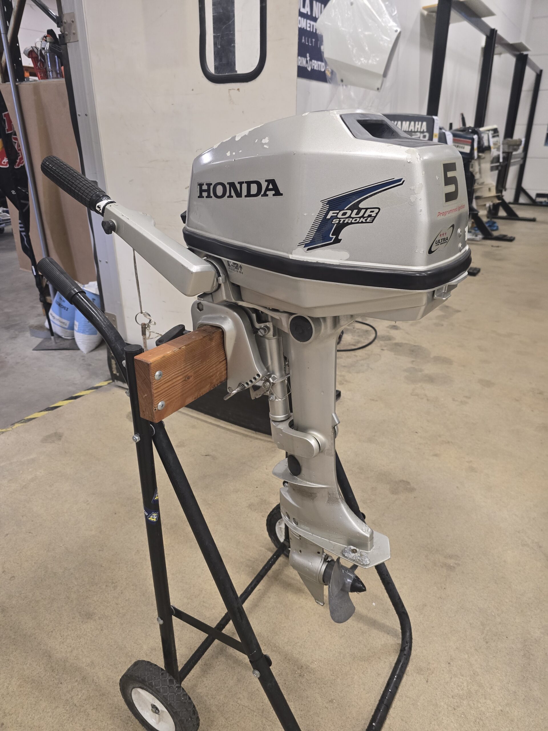 Honda BF5 -2004 – bild 2