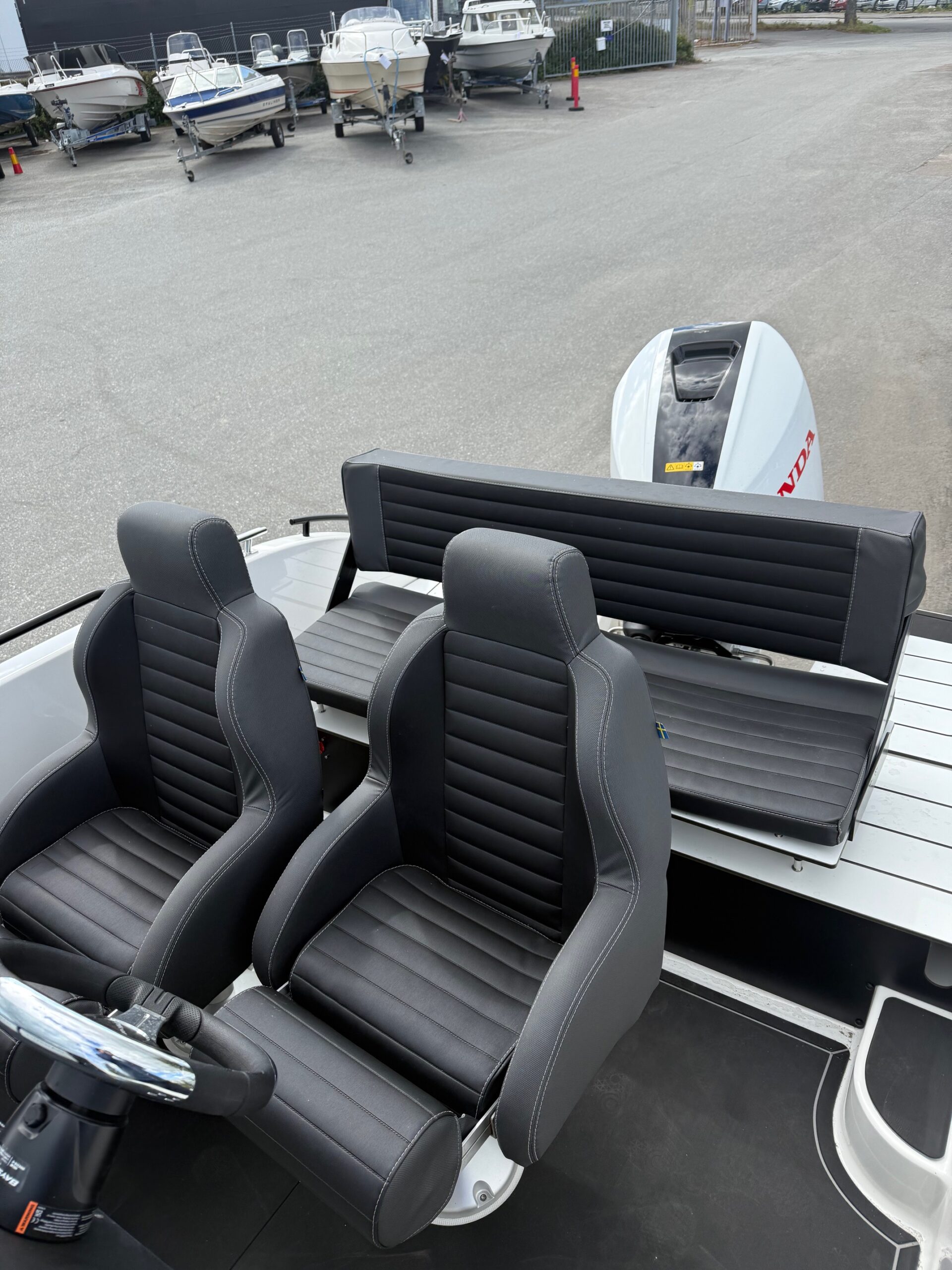 Micore 61 sc R-design + Honda 150 Sporty White – bild 6