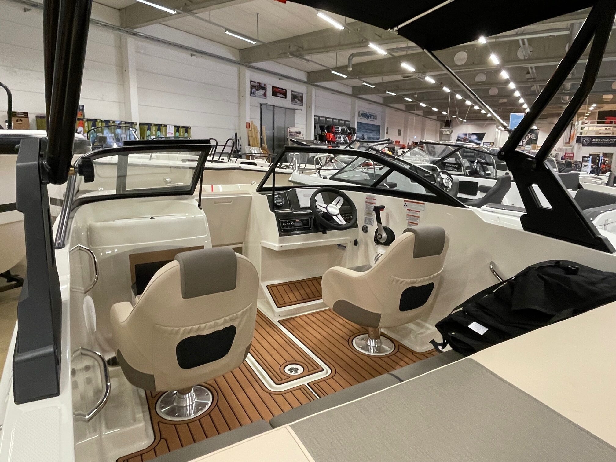Bayliner VR4 + Mercruiser 200HK – bild 14