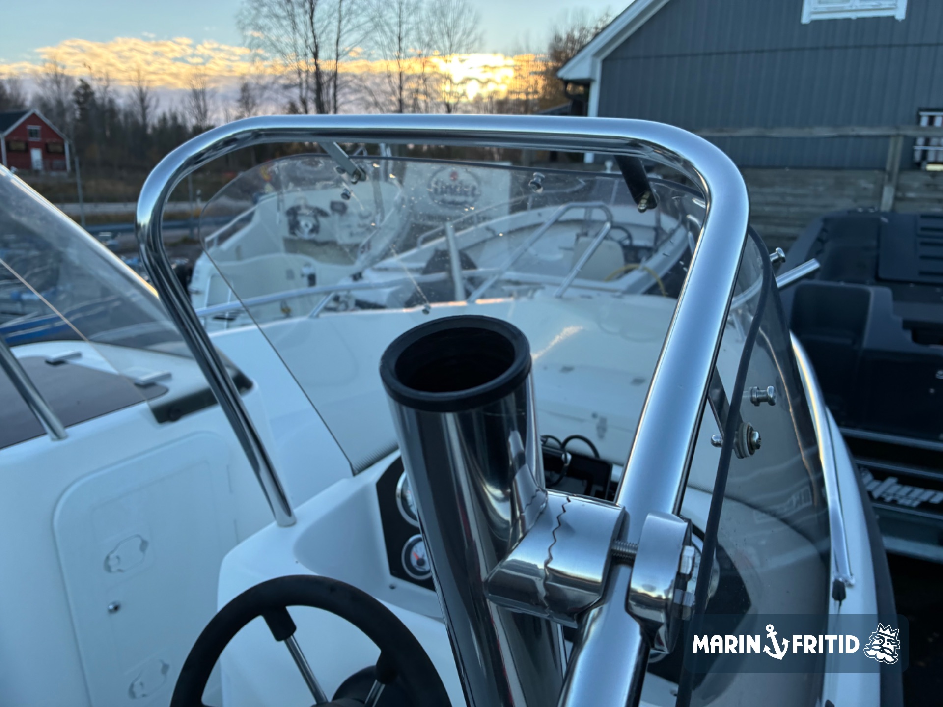 AMT 170 BRs + Honda 60 hk -2016 – bild 10