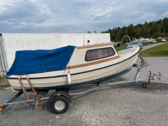 Crescent 430 HT, Endast skrov