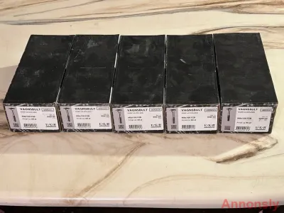 Vagnsbult (id00221-25) VSB M8x100 mm 5x50 skruv EAN 7393940001316 Totalt 10,2 kg