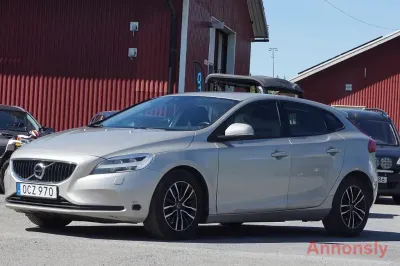 Volvo V40 D2 Momentum /sov-hjul/Dragkrok/Motorvärmare Euro 6