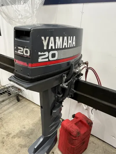 Yamaha 20 hk Långrigg reglage -1985
