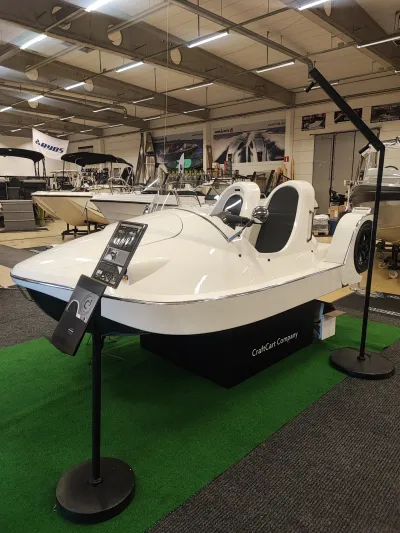 Craftcart c3 omni. Elfordon på land – bensin på vatten